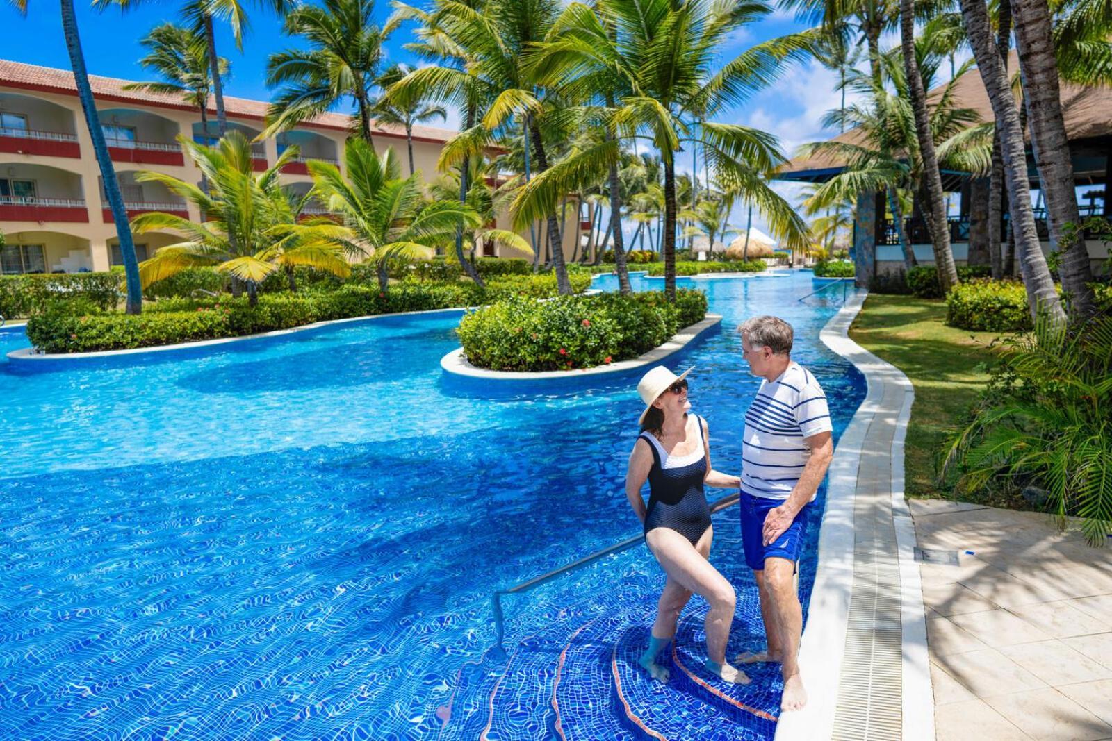 Majestic Colonial Punta Cana (Adults Only) Ngoại thất bức ảnh A couple at a resort in Punta Cana, Dominican Republic